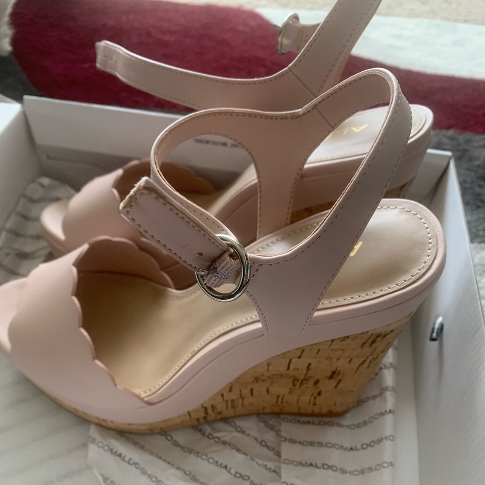 Aldo Nydalessa wedges